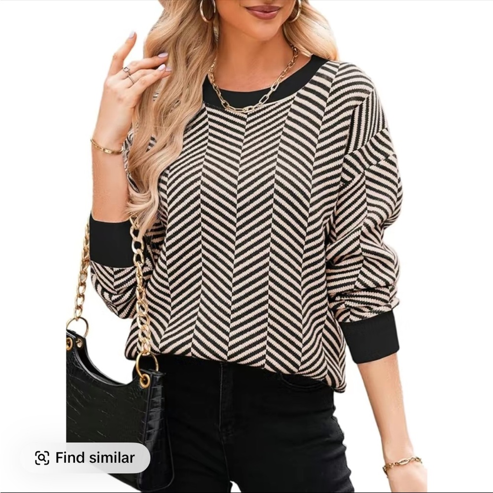 Dokotoo Women's Sweater in apricot stripe